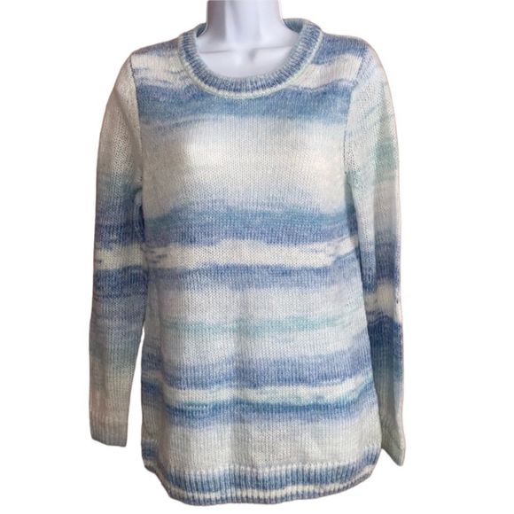 GAP NWT oversized blue & white sweater size small - Picture 2 of 7